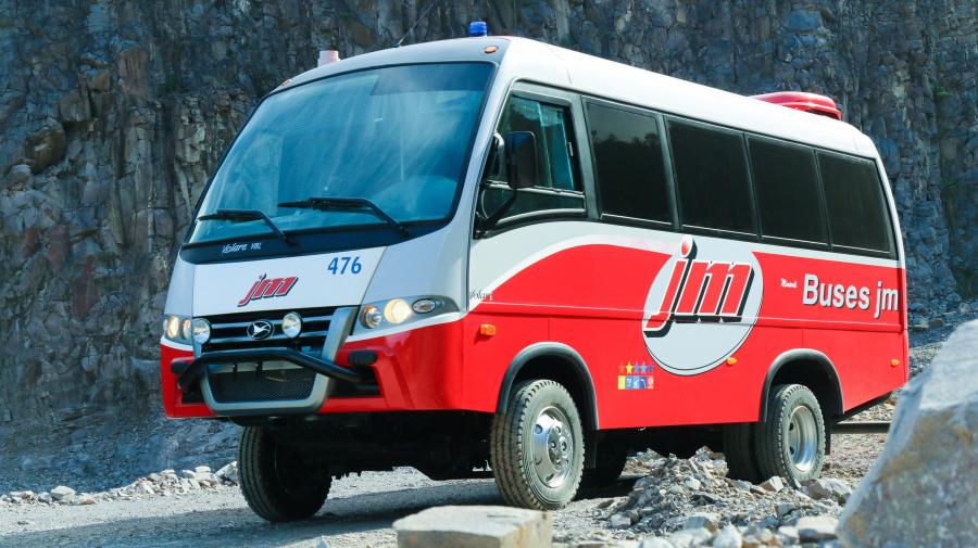 Volare V8L 4x4 Buses JM '2016